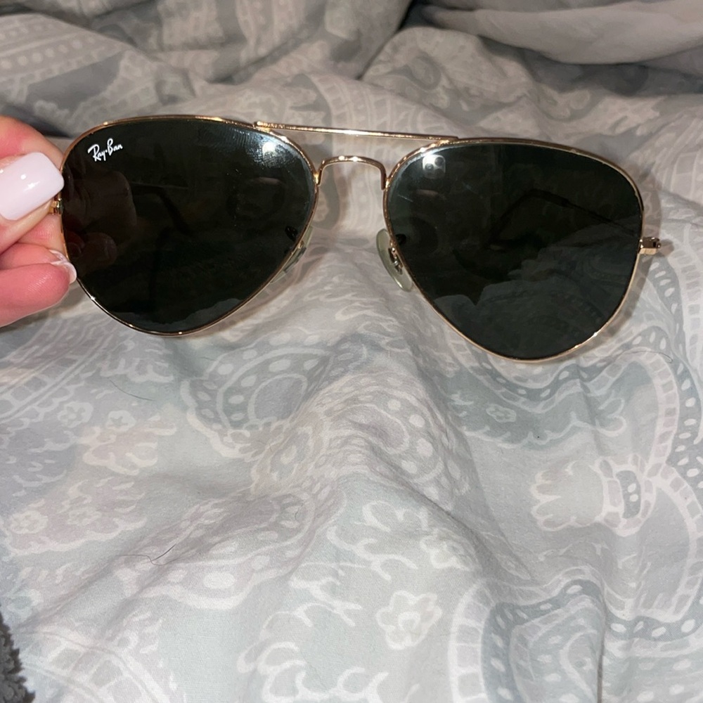 Rayban aviators Black with gold frame
